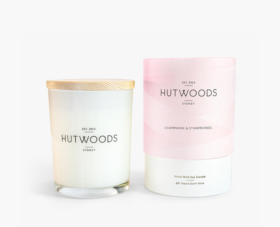 Hutwoods Medium Champagne and Strawberries scented Wood Wick Natural Soy Wax Candle - Burn time 60 hours longer lasting