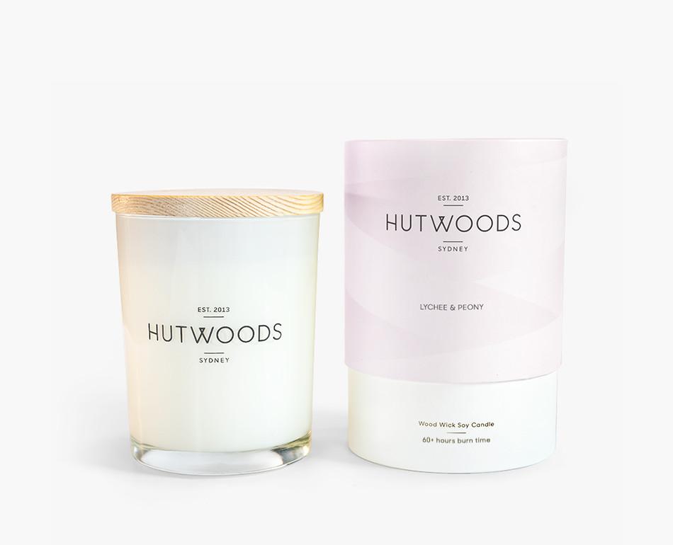 Hutwoods Medium Lychee and Peony scented Wood Wick Natural Soy Wax Candle - Burn time 60 hours longer lasting