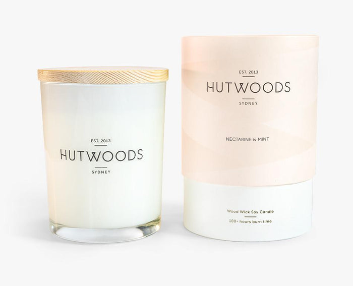 Hutwoods Large Nectarine and Mint scented Wood Wick Natural Soy Wax Candle - Burn time 100 hours longer lasting